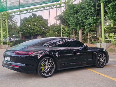 PORSCHE PANAMERA - 7