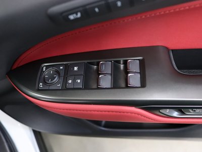 2023 Lexus NX photo 16
