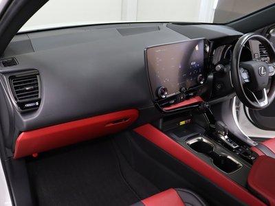 2023 Lexus NX photo 12