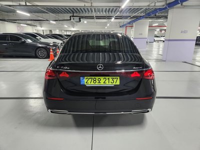 MERCEDES-BENZ E-CLASS - 7