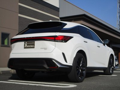 LEXUS RX - 9