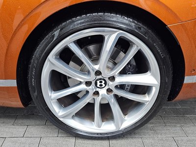 BENTLEY CONTINENTAL - 6
