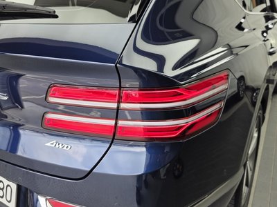 GENESIS GV80 - 10