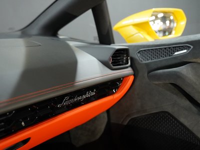 2024 Lamborghini HURACAN — миниатюра 14