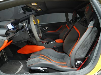 صورة 8 لـ 2024 Lamborghini HURACAN