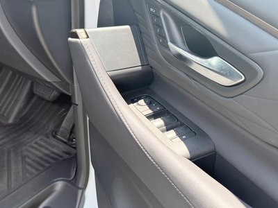 2025 Toyota ALPHARD — миниатюра 35