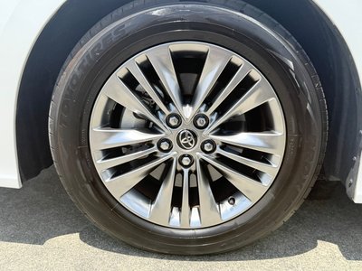 2025 Toyota ALPHARD — миниатюра 24