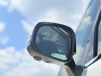 2025 Toyota ALPHARD — миниатюра 26
