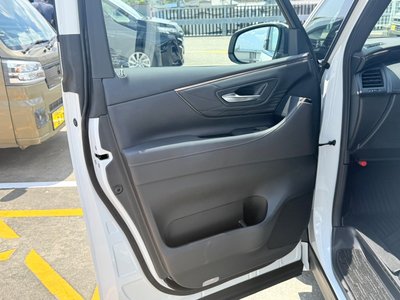 2025 Toyota ALPHARD — миниатюра 57