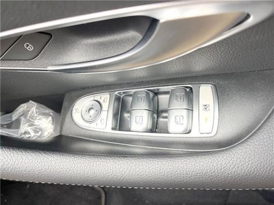صورة مصغرة 26 لـ 2021 Mercedes-BENZ E-CLASS