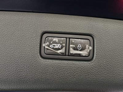 2024 Genesis GV80 thumbnail 27