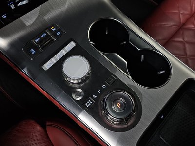 صورة مصغرة 12 لـ 2025 Genesis GV70