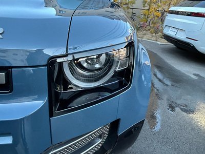 LAND ROVER DEFENDER - 7