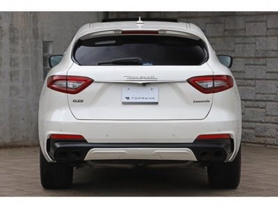 MASERATI LEVANTE - 5