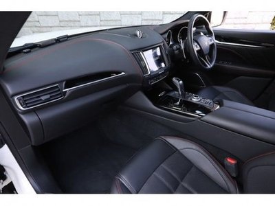 MASERATI LEVANTE - 7