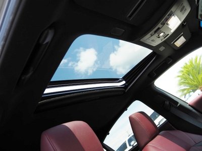 صورة مصغرة 21 لـ 2024 Lexus ES