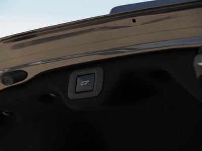 صورة مصغرة 34 لـ 2024 Lexus ES