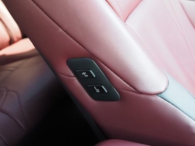 صورة مصغرة 58 لـ 2024 Lexus ES
