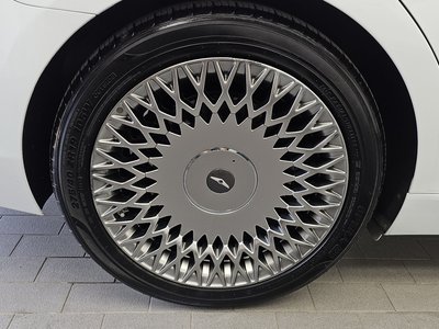 صورة 6 لـ 2019 Genesis G90