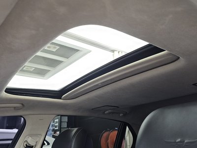 صورة مصغرة 18 لـ 2019 Genesis G90