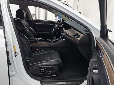 صورة مصغرة 11 لـ 2019 Genesis G90