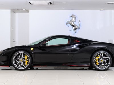 FERRARI F8 TRIBUTO - 3