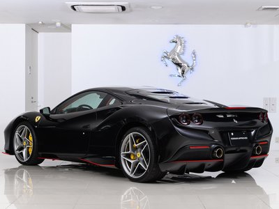 FERRARI F8 TRIBUTO - 4