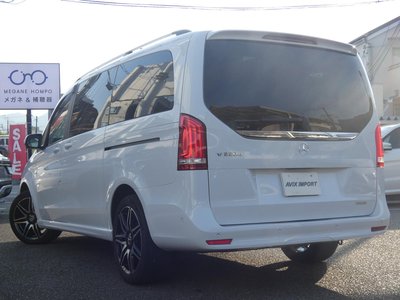 صورة 9 لـ 2022 Mercedes-BENZ V-CLASS