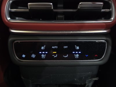 صورة مصغرة 38 لـ 2024 Genesis GV80 COUPE