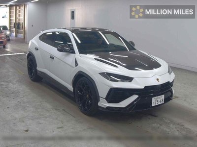 LAMBORGHINI URUS - 1