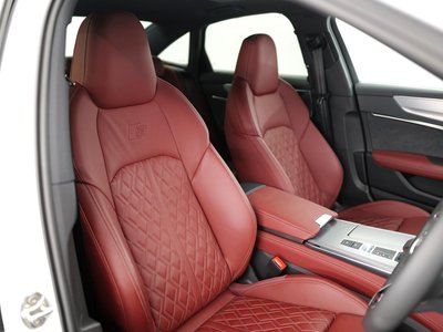صورة مصغرة 34 لـ 2025 AUDI S6