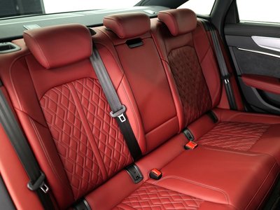 صورة مصغرة 75 لـ 2025 AUDI S6