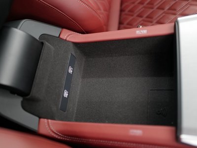 صورة مصغرة 82 لـ 2025 AUDI S6