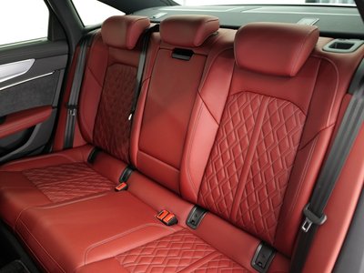 صورة مصغرة 74 لـ 2025 AUDI S6