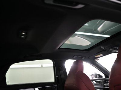 صورة مصغرة 97 لـ 2025 AUDI S6