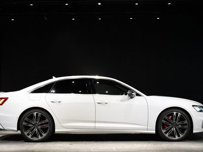 صورة مصغرة 125 لـ 2025 AUDI S6