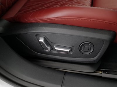 صورة مصغرة 70 لـ 2025 AUDI S6