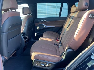 2022 BMW X7 — миниатюра 31