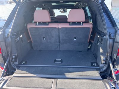 2022 BMW X7 — миниатюра 25