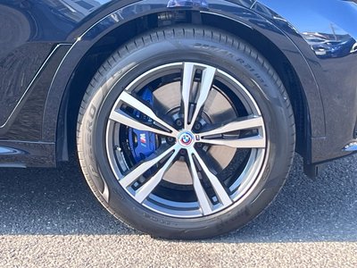 2022 BMW X7 — миниатюра 12