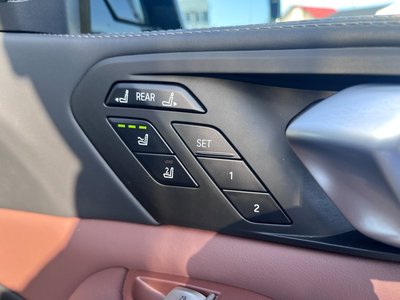 2022 BMW X7 — миниатюра 57