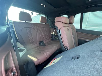 2022 BMW X7 — миниатюра 24