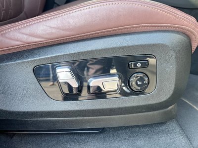 2022 BMW X7 — миниатюра 56