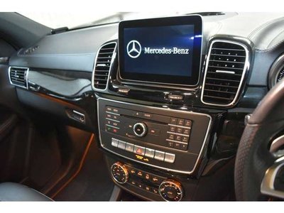 صورة 10 لـ 2017 Mercedes-BENZ GLE