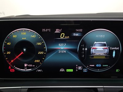 MERCEDES-BENZ GLS - 8