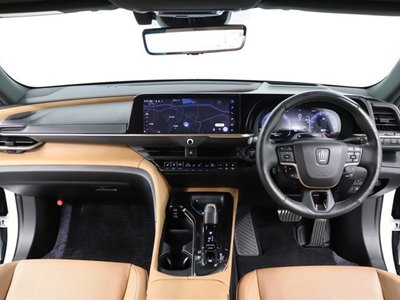 صورة 6 لـ 2024 Toyota CROWN SPORT