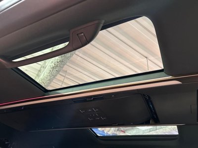 TOYOTA VELLFIRE - 4