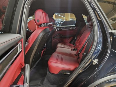 2019 Porsche CAYENNE — миниатюра 18