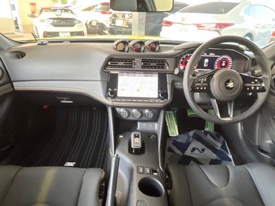 NISSAN FAIRLADY Z - 2