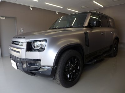 LAND ROVER DEFENDER - 6